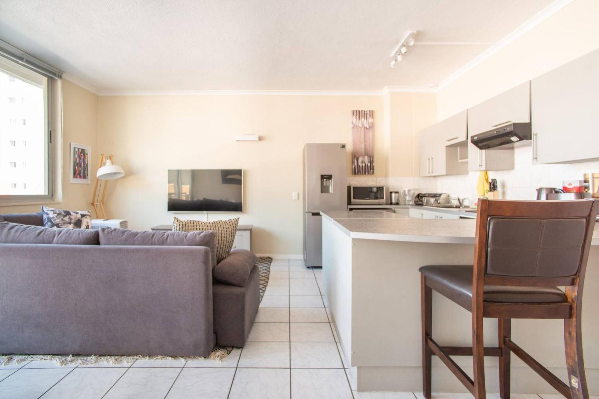 Center 1 Bedroom * Le Cap